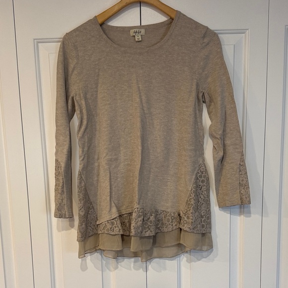 Style & Co. Beige Lace Trim Long Sleeve Top - Picture 2 of 10